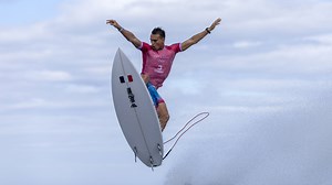 Surf's up, best moments from gnarly surfing final in Tahiti
