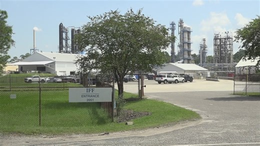 Judge to weigh in on class action in Murray Hill chemical odor lawsuit