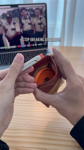 The upgrade on this cord is crazy🤯 and you get a storage bag for free! #chargingcord #charger #invisibleholdercharger #basemo #valentinesday