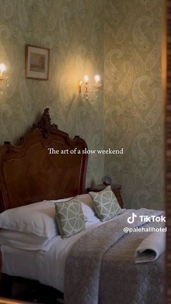 Be kind to yourself… step away from the everyday and retreat to Pale Hall. Luxury, calm, and a moment just for you. Enquire today to book your restorative escape #WorldKindnessDay #SelfCareEscape #BryntirionLuxury #LuxuryRetreat #BeKindToYourself