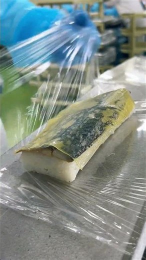 脂の乗った国産寒サバを、昔ながらの職人技で仕上げた【鯖寿し 匠】