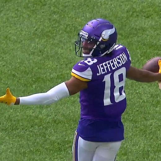 2.2M views · 9.7K reactions | 71 yards for your first NFL TD? Do your dance, Justin Jefferson.  : #TENvsMIN on CBS : NFL app // Yahoo Sports app: https://bit.ly/3cGxoH1 | NFL | Facebook
