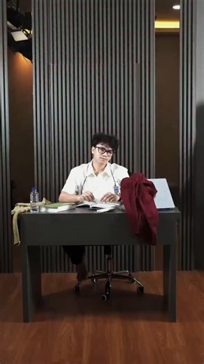 Kementerian Ketenagakerjaan RI | Interviu Online? Persiapannya Jangan Asal-asalan, Rekan! Kelihatannya sih simpel, tapi dari interviu online justru keliatan banget siapa... | Instagram