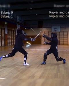 🇵🇱 Który zestaw broni by wygrał - szabla husarska czy rapier ze sztyletem? Mały wycinek z naszej serii „Konfrontacje”. 🇬🇧 Hussar sabre or rapier and dagger. Who would win? A small clip from our Confrontations series. #fblifestyle #hema #fencing #sports #history #martialarts #visualcontent #popculture | Akademia Szermierzy