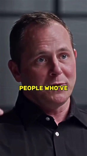 The 4-Letter Code That Controls Any Brain - Chase Hughes 🧠