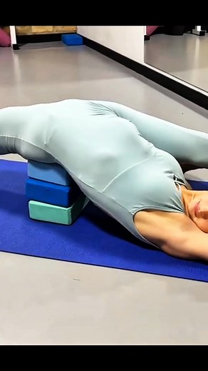 69K views · 944 reactions | This stretching relax your body... #yoga #yogalife #yogapractice #YogaLove #yogachallenge #healthylifestyle #YogaJourney #yogaflow #UnitedStates #yogaposes #yogadaily #exercise #YogaFitness #yogacommunity #streching #namaste #YogaNewYork #viralpost2025シ #viralreelsシ #yogaexercise #gym | Girls.Spa | Facebook