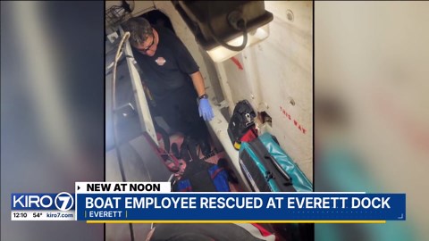 VIDEO: Boat employee rescued at Everett dock