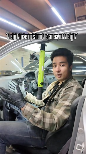  The ultimate portable LED work light is here! This 3000 lumen...