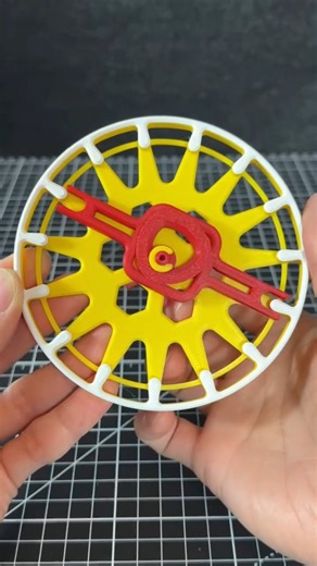 Reuleaux Triangle Intermittent Pins Mechanism 3D Print Animation! Model Makerworld : 2168952 #ReuleauxTriangle #Mechanism #triangle #Mechanical #3DPrinting #Kinematics #Engineering #MotionMechanism #MakerWorld #3DModel #3dprinted #3dprint #MechanicalArt | MM 3D Print Explorer