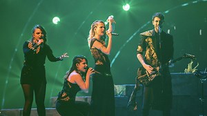 Eurovision : les Français Alvan et Ahez dévoilent leur scénographie très "green"