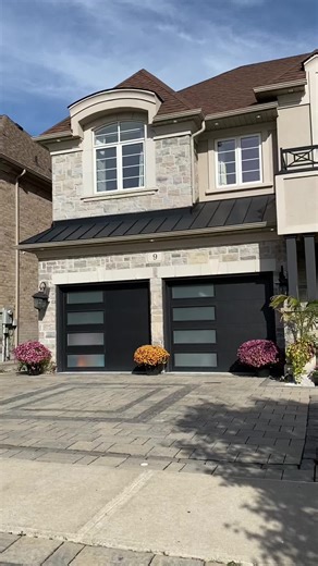 #torontohome #homeforsale #多伦多独立屋#独立屋出售 #秋季多伦多