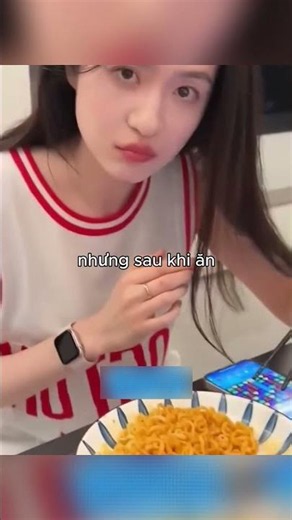 anh chàng này đã dùng người yêu mình để làm 1 thử thách trên mạng