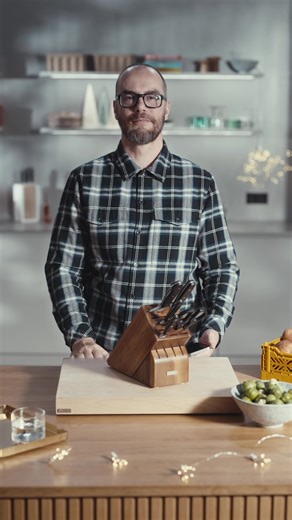 Personalize their perfect set this holiday season 🔪 Build a custom knife block with Block Builder and save 20% on craftsmanship that lasts a lifetime. | WÜSTHOF Deutschland