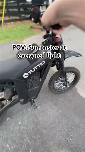 Nobody: surronster at every red light #emoto #fypシ #surron
