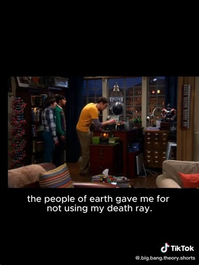 Sheldon is scared of birds | Fan Of Big Bang Theory 417