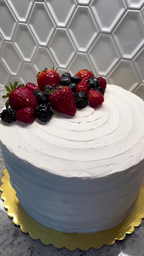 Delicious Whole Foods Chantilly Cake Recipe with Chantilly Cream