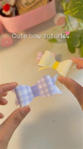 Make this cute little bow with me 🎀✨ So easy & adorable! #shorts #craft #bow #fyp