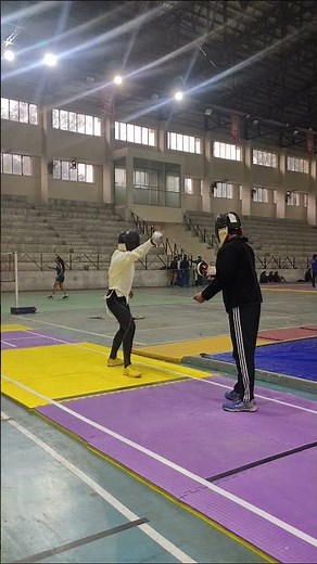 fencing class epee lesson