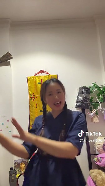 Twitter mai whala bazar mai charca…pari 😍#kuwait🇰🇼 #dayinmylife #creatorsearchinsights @S u s m i t a 🕊️ her new song @S u s m i t a 🕊️