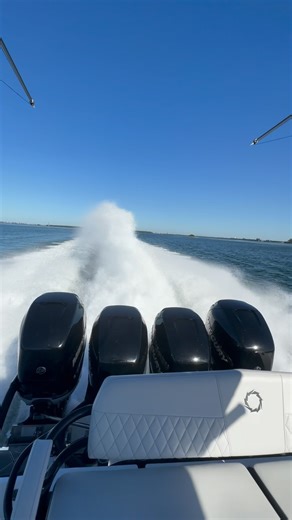 Making waves onboard this 2021 Fountain 38 Tournament Edition 🚀 Can you guess the top speed of this incredible vessel? Currently listed for $499,999 by @cortezcovemarine on BoatTrader.com! #boattrader #boatsgonewild #fountainpowerboats #topspeed #mercuryracing #centerconsole #fishing #fishingboat #saltlife #sandbardays # boating #boat #boatlife | Boat Trader