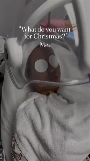 🎁 Think someone special should treat you to a facial this Christmas? 🎄 Send them this video as a hint! 💆♀️✨ Give the gift of glowing, refreshed skin with a luxurious facial at Nano Beauty. Let’s make this holiday season even more beautiful! 💖 #ChristmasGift #FacialGift #GlowUp #NanoBeauty #HolidayHint | Nano Beauty Skin Care