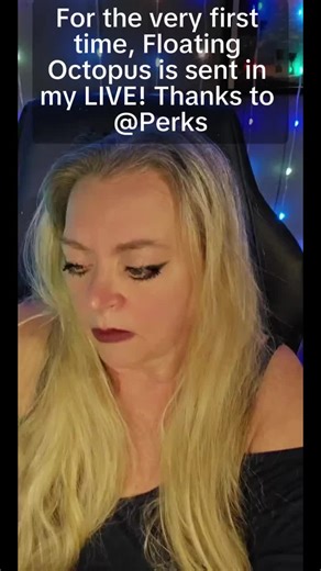 I appreciated it so much! Thank you, Perks! It was the first time I saw this Gift in my LIVE. #tiktoklive #livehighlights #livegift #floatingoctopus