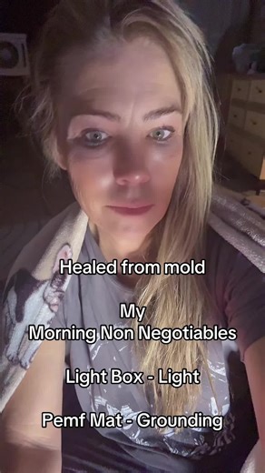 Morning light box PEMF help mold healing because they tell your body it’s SAFE to wake up. ☀️ Light box resets your brain clock → lowers lingering melatonin, boosts serotonin, and gently turns metabolism detox back on. ⚡ PEMF recharges stressed cells → improves circulation, oxygen, and mitochondrial energy without overstimulation. 🌀 Mold dysregulates the nervous system. These two together give your body clear “daytime” signals, so energy, detox, and brain clarity come back online instead of sta