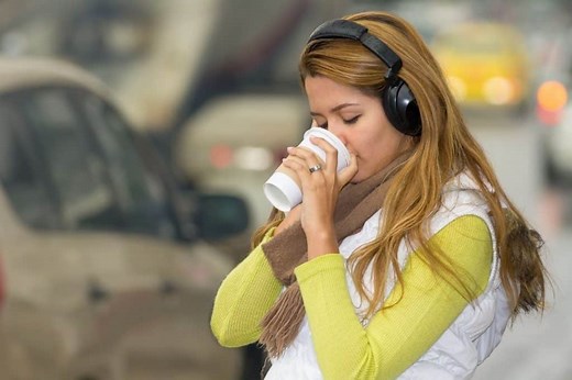 6 Best Headphones With Transparency Mode – Ear Rockers