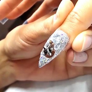 2.4M views · 11K reactions | Fidget spinners are everywhere... are these fidget toy nails the next big thing? | As/Is | Facebook