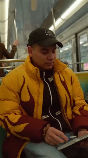 91K views · 3.5K reactions | Drawing a random girl on the Paris metro wholesome reaction | Rodrigues Fan | Facebook