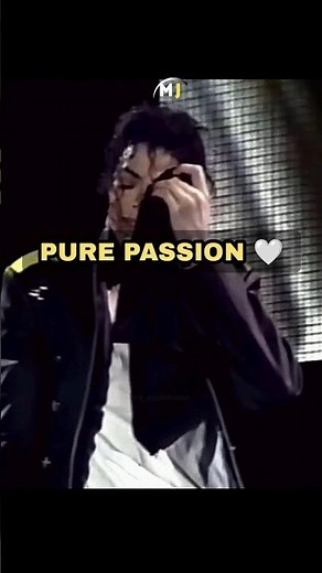 Michael Jackson Cries on stage. #passion #michaeljackson #speechless
