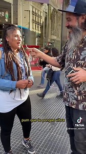 552K views · 10K reactions | Que lindo cuando caemos en el momento justo del experimento… Cuando estamos presentes en ese instante donde las personas se demuestran el amor que se sienten… FELIZ CUMPLE PA #cadenadefavoresphp @proyecto_serhumano Gracias a los sponsor que colaboran con el proyecto @fixappleargentina @la_fototorta @bellezadecejas @cuarzorosa.ush @elkioscazook y cada uno de ustedes ❤️ | HernanDanolfo | Facebook