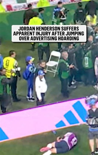 Jordan Henderson SUFFER a BROKEN WRIST after falling #shorts #worldcup #england #mexico #teamengland