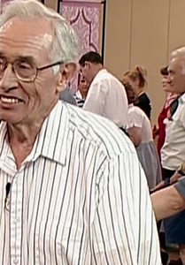 Antiques Roadshow S22:E22 - Vintage Chicago