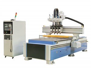[Hot Item] 3D CNC Woodworking Automatic Tool Changer Engraving and Cutting Machine