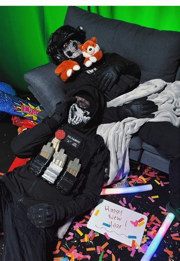 Happy international hangover day! A peek of the aftermath from our New Year’s Eve live!@FOXTROT ☠️🔥 #newyear #funny #collab #hangover #masktok