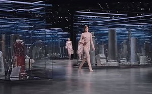 Fall/Winter 2021-22 Women’s Runway Show