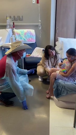 I met the bravest little girl in the world this weekend