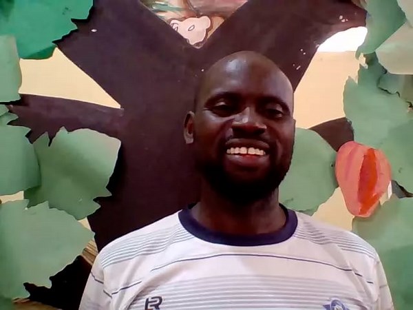 Joseph N. tutor video introduction on Preply