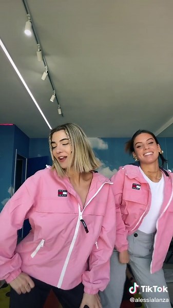 Tommy Hilfiger Pink Advertising with Alessia Lanza Nude - Jasmin.hrbr