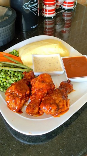 Simple Yemi | Cooking has never been easier than this Hotplate Cooker from @glahpesuppliers . The Hotplate Cooker can be used to cook anything, with a... | Instagram