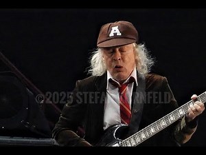 AC/DC - Givin' the dog a bone - Live in Madrid 2025