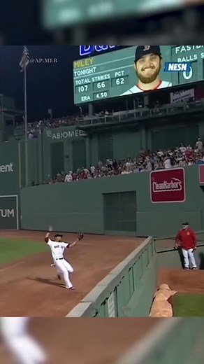 Which of these fails was the funniest 😂? 🤔👇#mlb #baseball | Grand Slam Stories