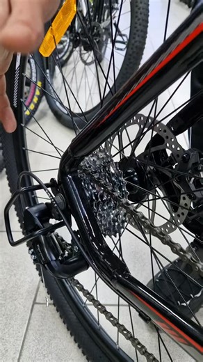 Веломагазин Rower.in.ua / Львів / Куликів / Велосипеди on Instagram: "Велосипед Titan 29" FOX 2025 Рама-20" black-red"