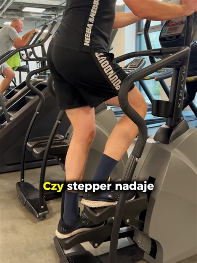 Czy stepper nadaje się do aerobów? #aeroby #cardio #stepper #siłownia #odchudzanie