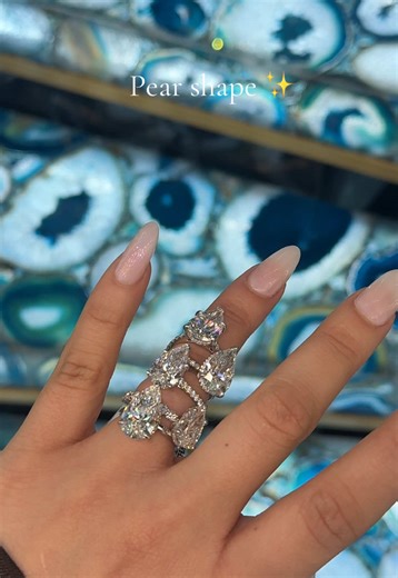 Discover Pear Shape Engagement Rings at Pristine Jewelers