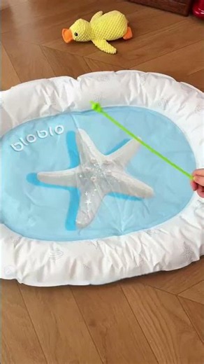 Keep Your Dog Cool Without AC! ❄️ Best Pet Cooling Mat Review 🐶 #Shorts