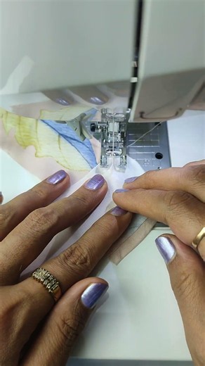 Connecting bias tape 🧵🪡#easysewing #sewinghacks