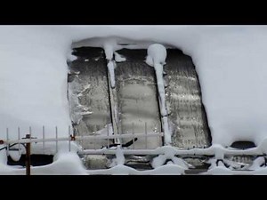 屋根の雪をおろすのではなく溶かす屋根融雪システム２