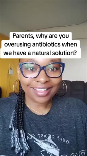 Natural Remedies: Benefits of Bee Propolis and Black Seed Oil